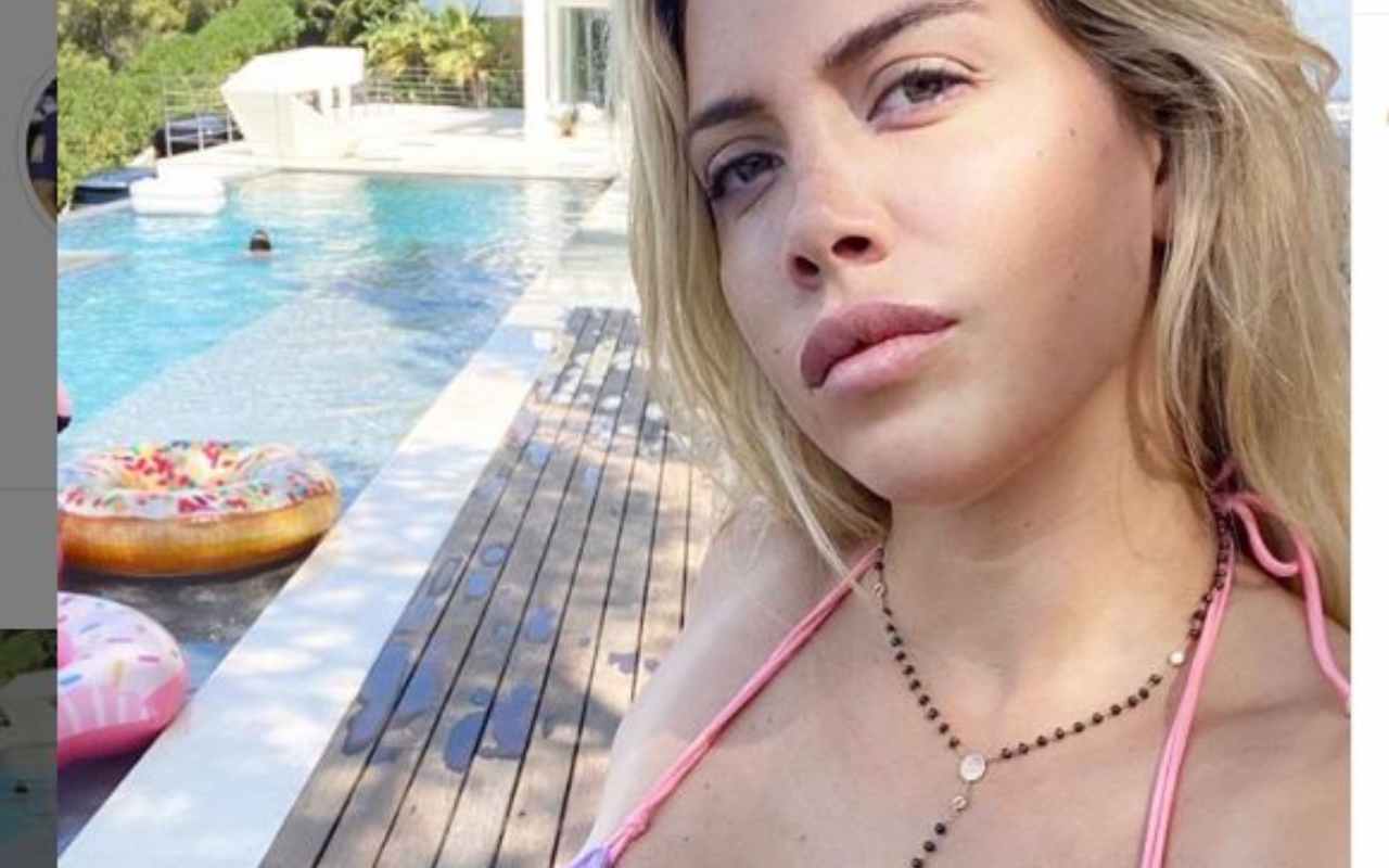 Wanda Nara Su Instagram Decollete Esplosivo Si Vede Tutto FOTO