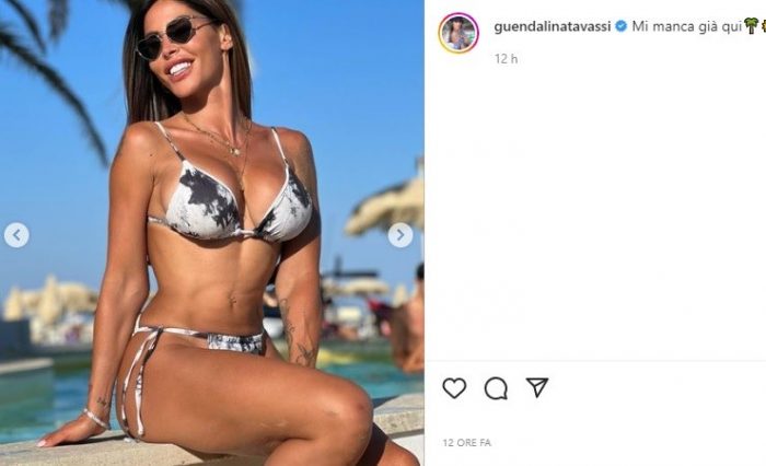 Guendalina Tavassi Bikini Striminzito E Curve Da Paura La Posa Fa Sognare