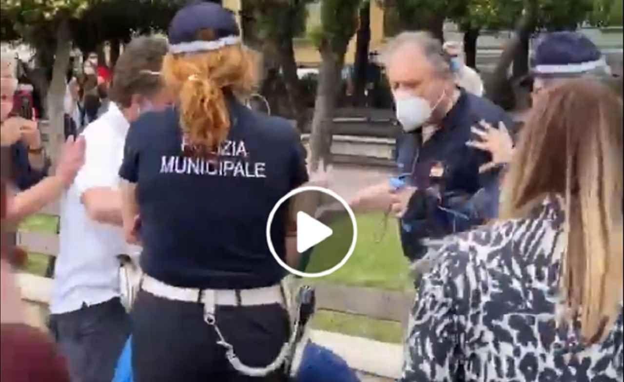 Salerno Vigili video