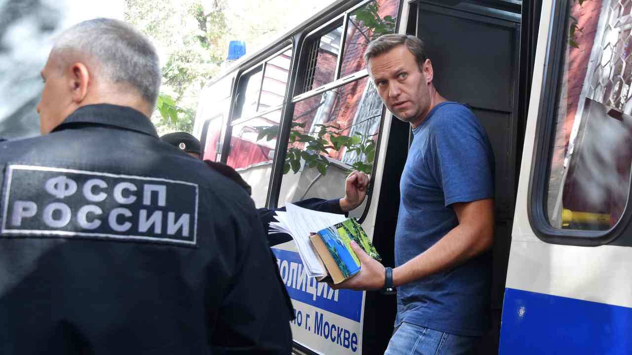 navalny trasferimento annullato