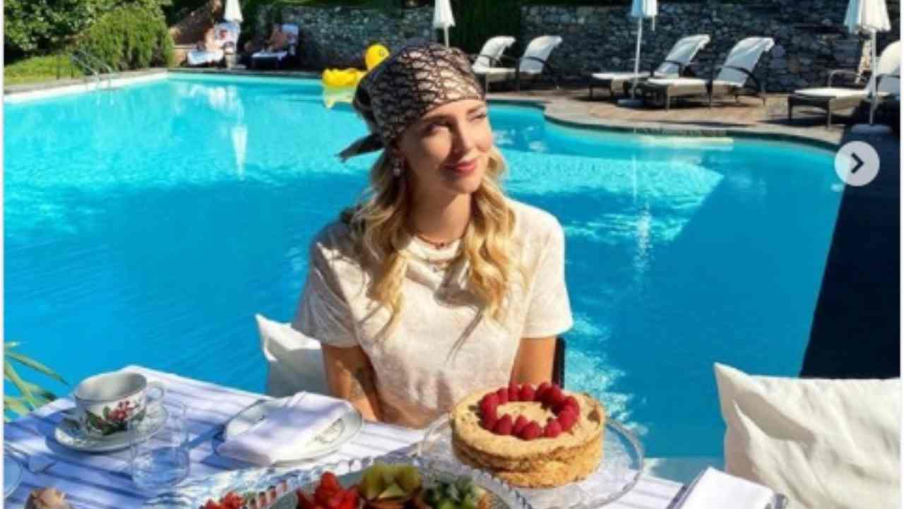 Chiara Ferragni ospite in hotel di lusso: arriva l'attacco