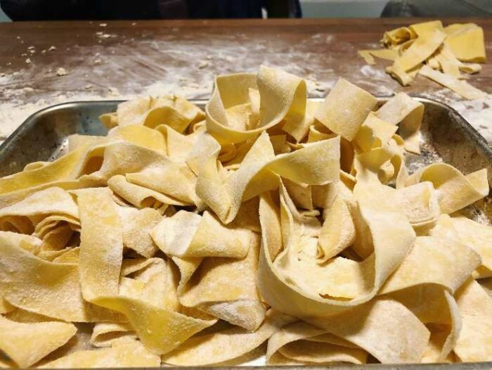 Primo piatto di stagione: ricetta delle pappardelle con ...