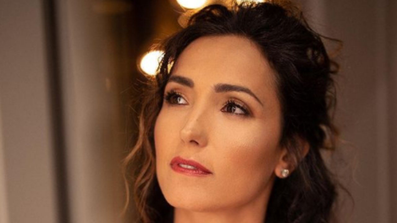 Caterina Balivo pigiama letterina