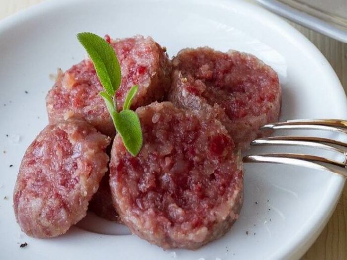 Tortelli Di Cotechino Su Crema Di Lenticchie Una Vera Delizia Per Capodanno