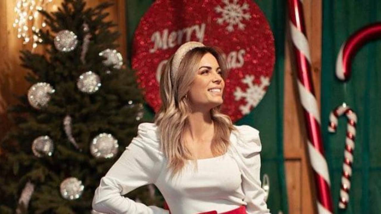 ludovica pagani nuova foto instagram natale