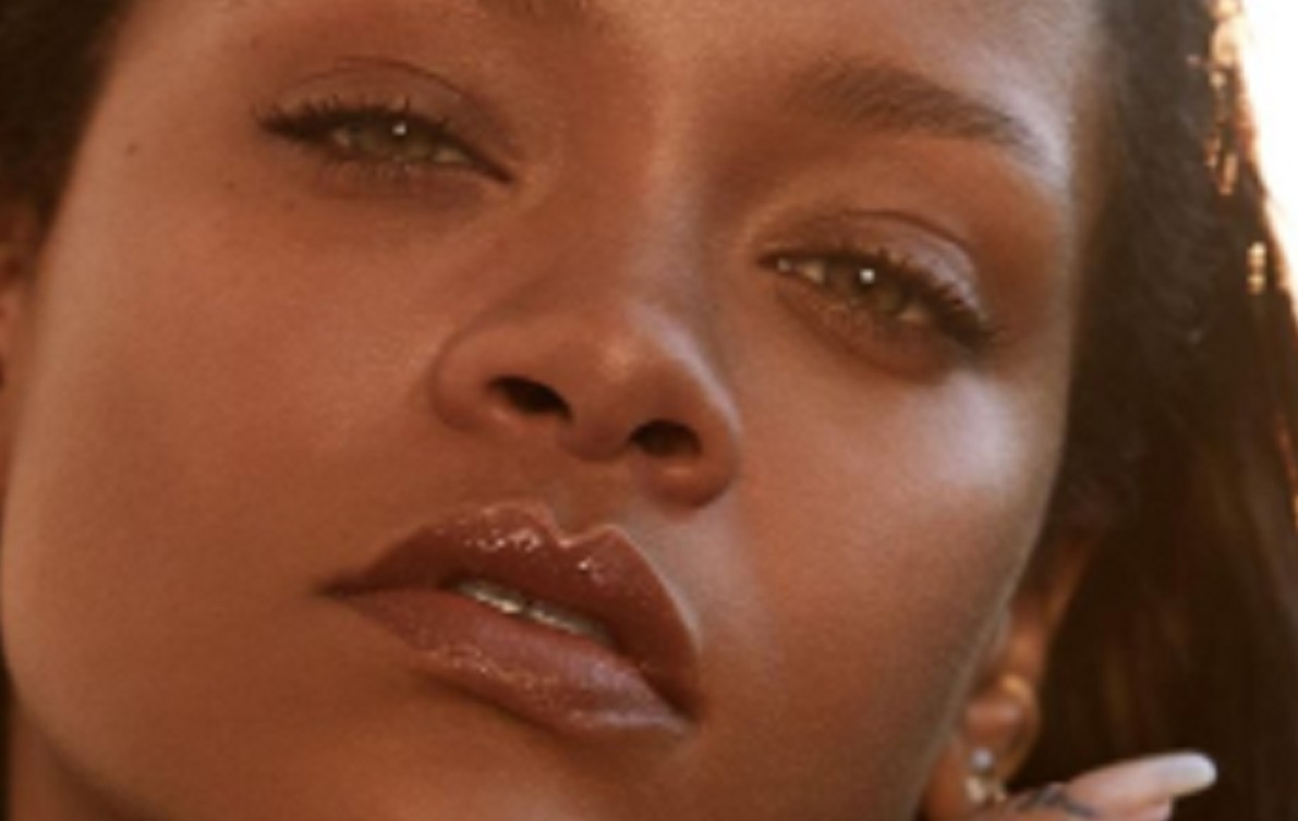 Rihanna Fenty Skin