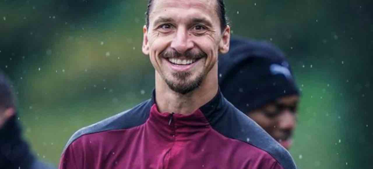 Zlatan Ibrahimovic sorridente