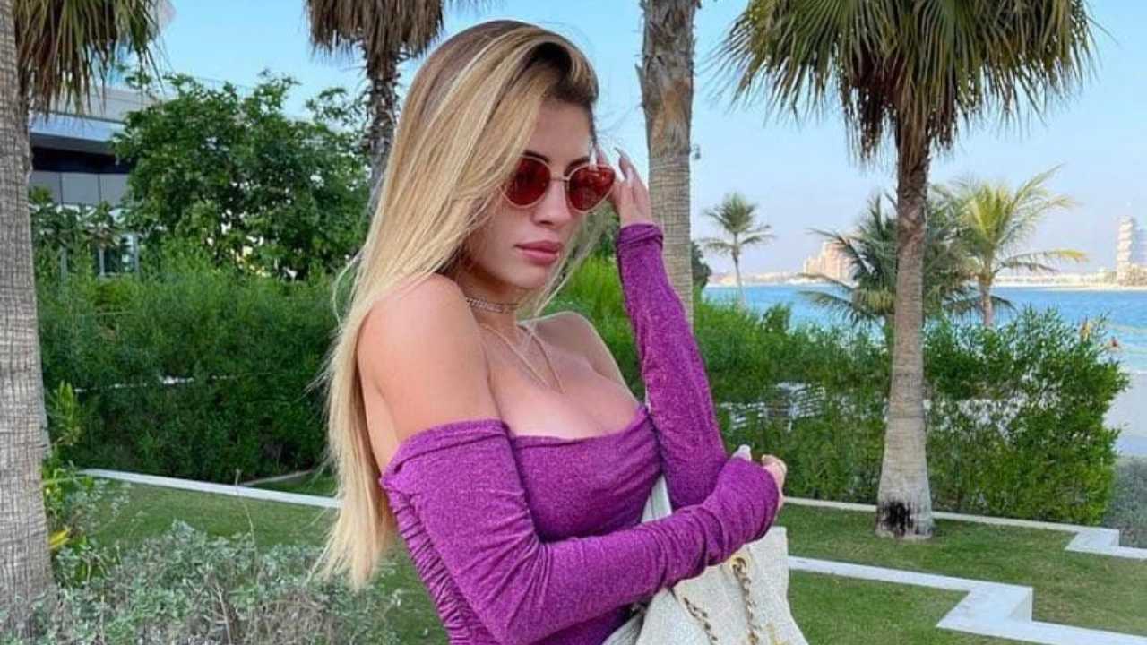 chiara nasti storie instagram polemica vacanza dubai