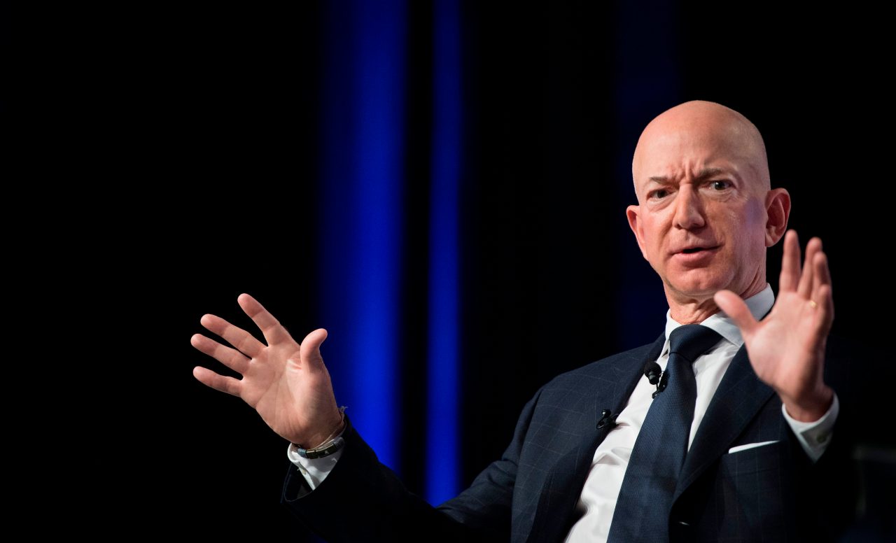 Jeff Bezos lascia Amazon