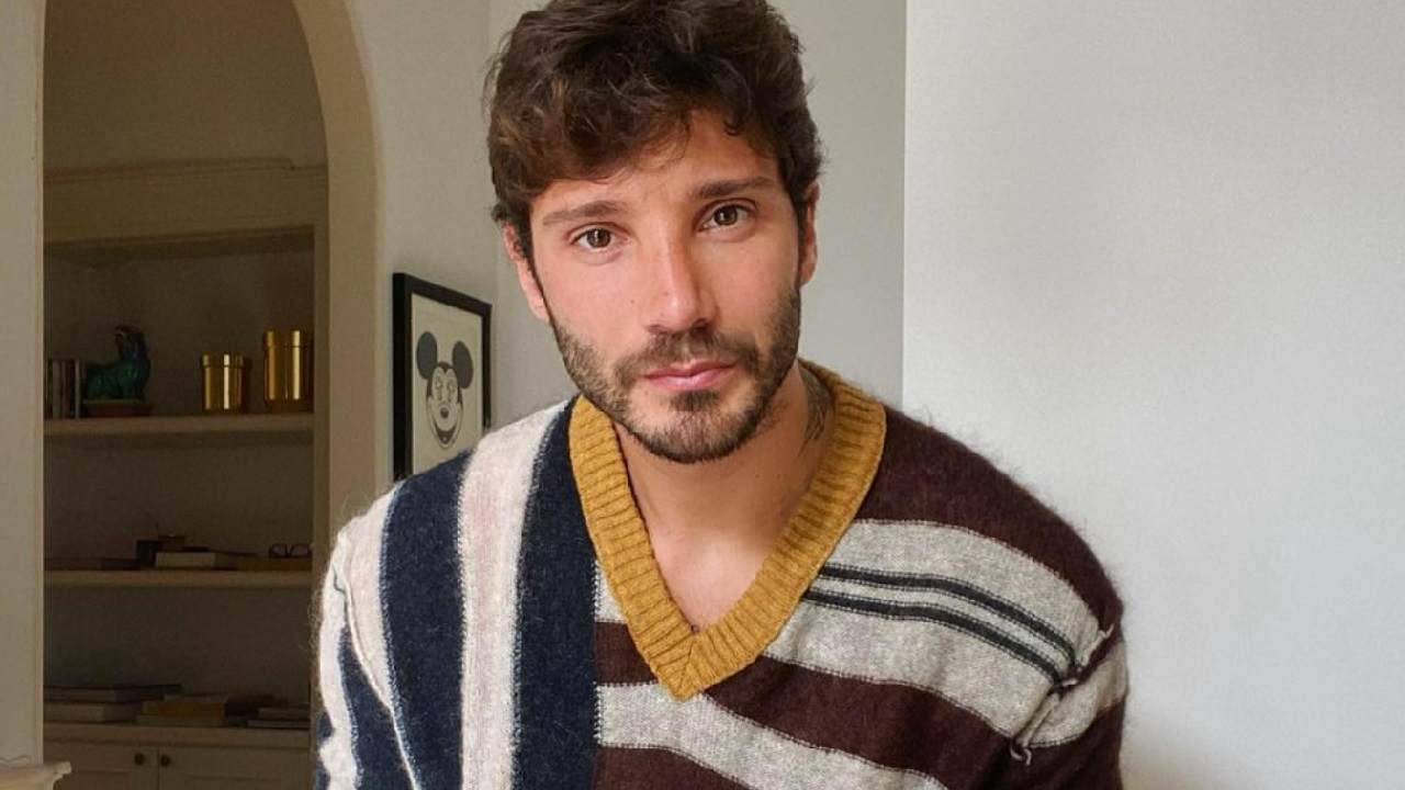 Stefano De Martino serio