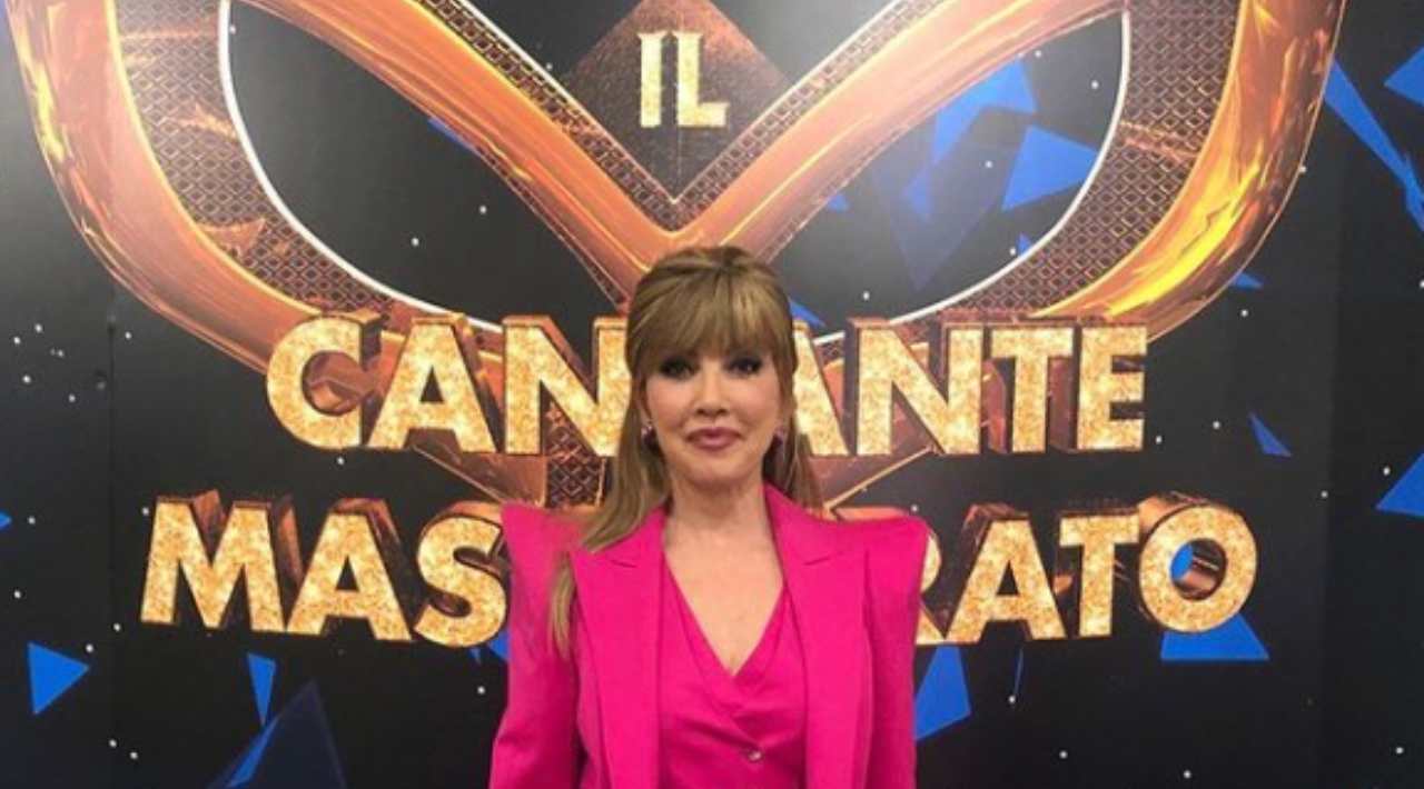 milly carlucci il cantante mascherato