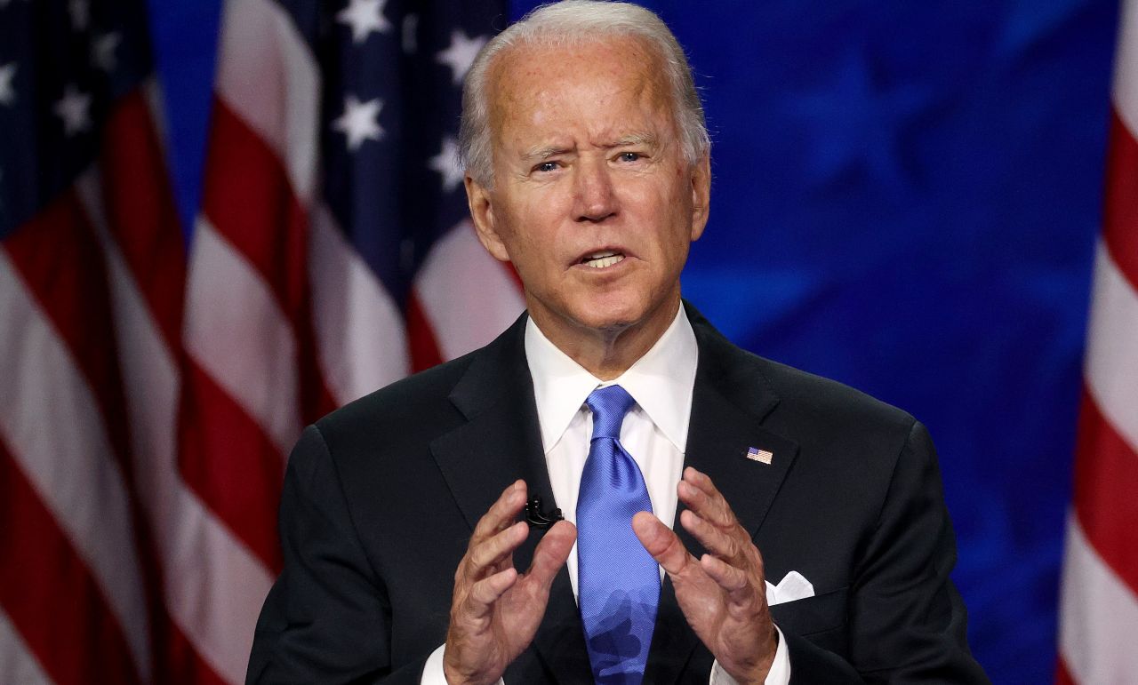 Joe Biden scontro con Vladimir Putin