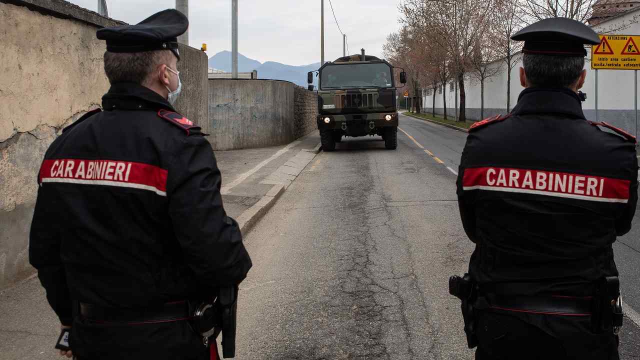 carabinieri indagano