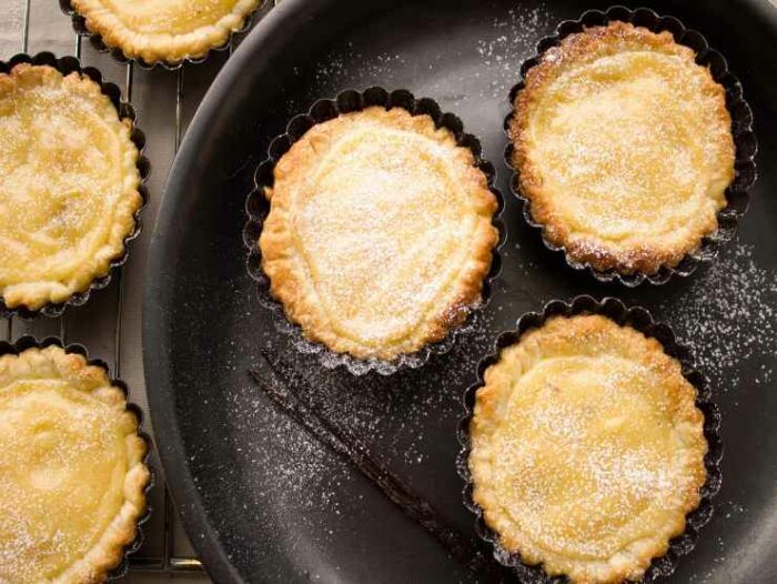 Crostata tiramisù: la ricetta facile e veloce per un dolce ...