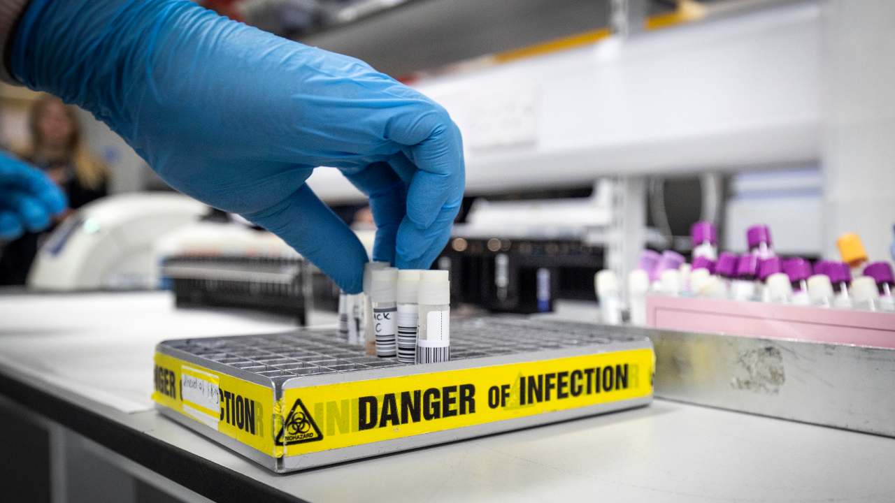 Laboratorio durante la pandemia Covid