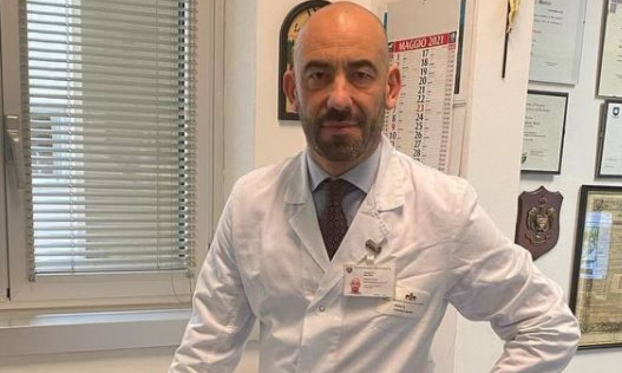 Matteo Bassetti su vaccini covid