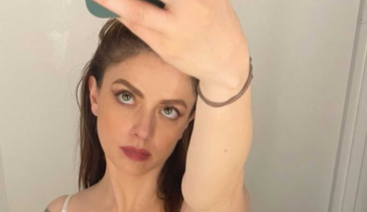 Annalisa Selfie A Miami Lo Avevate Notato Il Tatuaggio Proprio Lí 