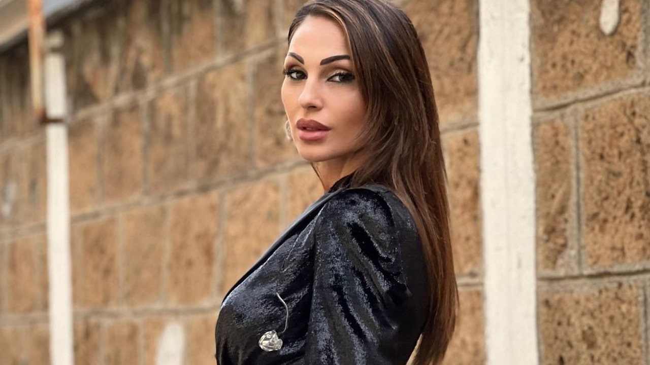 Anna Tatangelo primo piano