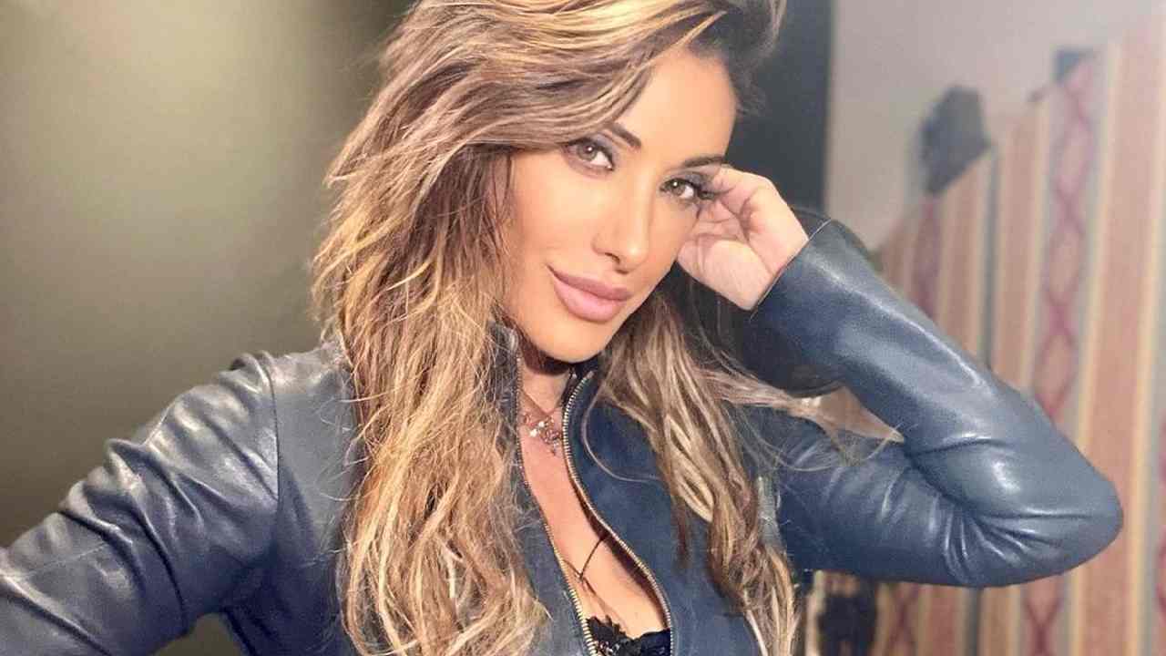 Sabrina Salerno primo piano