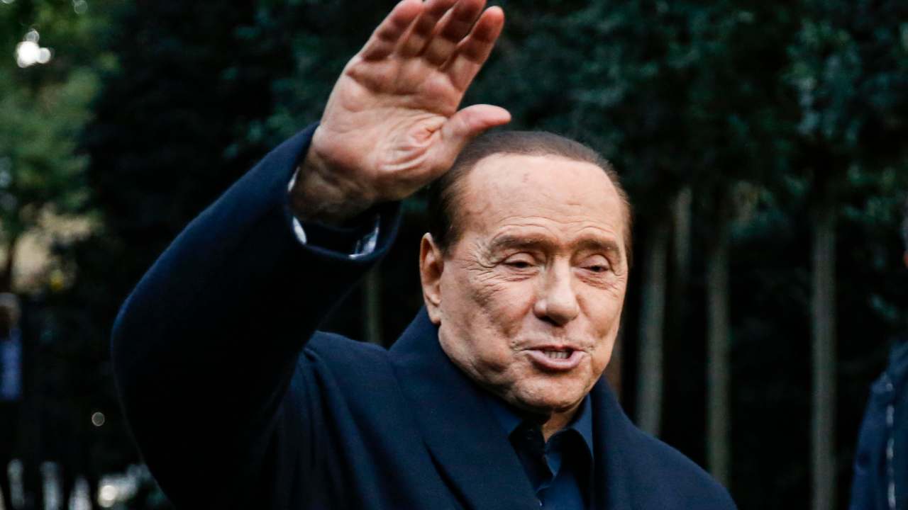 Silvio Berlusconi università