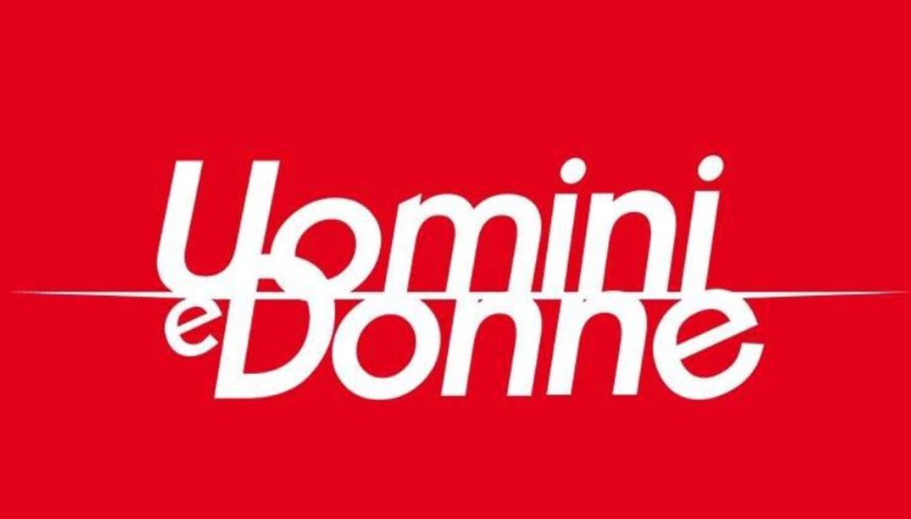 logo uomini e donne 04032022