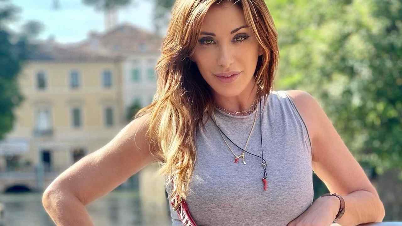 Sabrina Salerno sguardo ammaliante